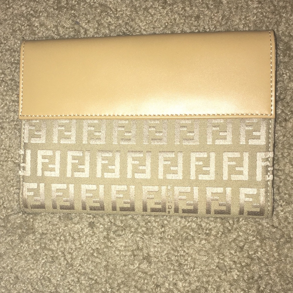 Taupe/Tan Fendi Wallet